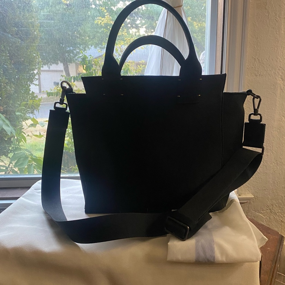 Rothy’s The Handbag